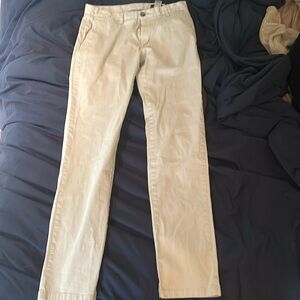 Vineyard vines khaki pants 30x34
